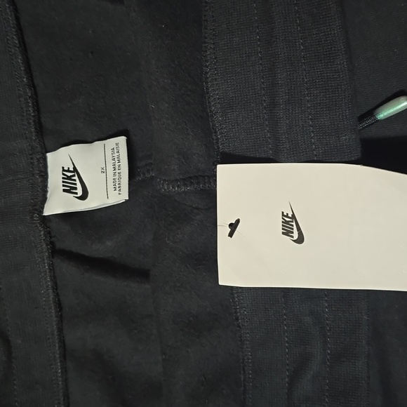 Ladies Nike Joggers - Picture 8 of 10